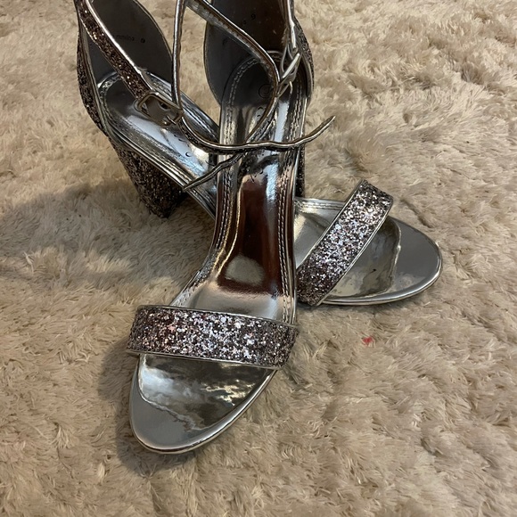 Glitter Open Toe Ankle Strap Sandal - Picture 8 of 8